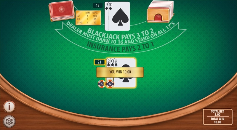Online Blackjack table