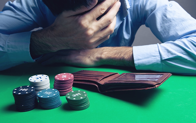 Money loss in casino game